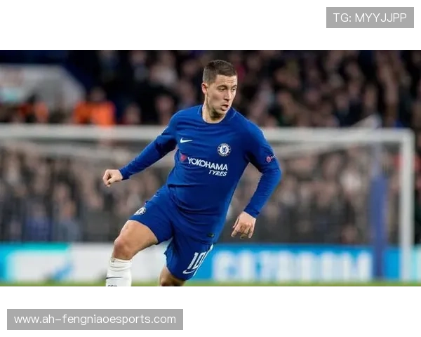 阿扎尔与世界足球球星的关系解析：从队友到竞争者的多维互动